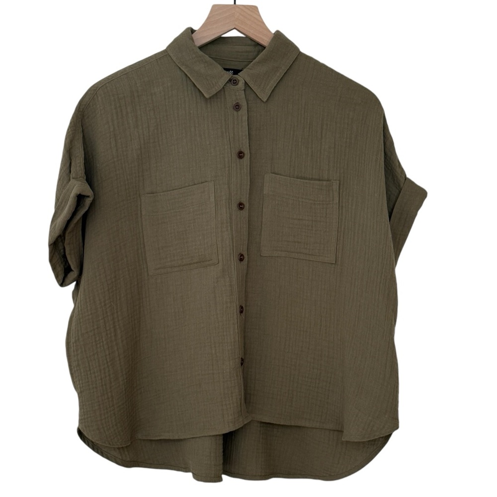 Madewell Woman's Size XXS Olive Green Short Sleeve Button Down Short Sleeve Top